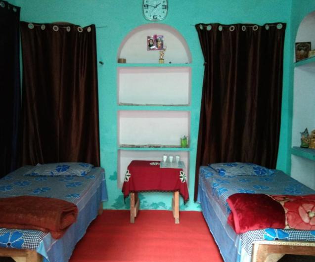 Mannat Rooms Allāhābād Junction Buitenkant foto