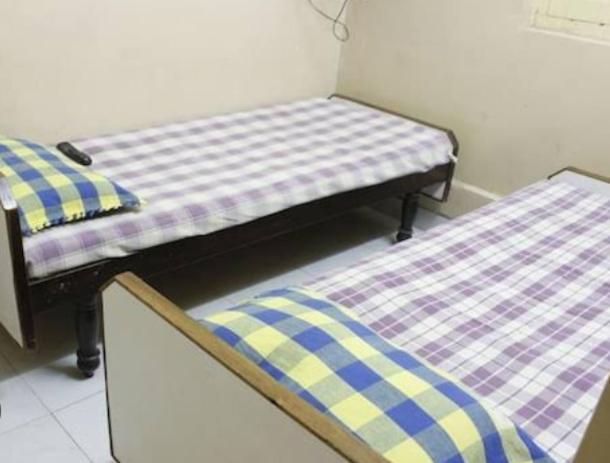 Mannat Rooms Allāhābād Junction Buitenkant foto